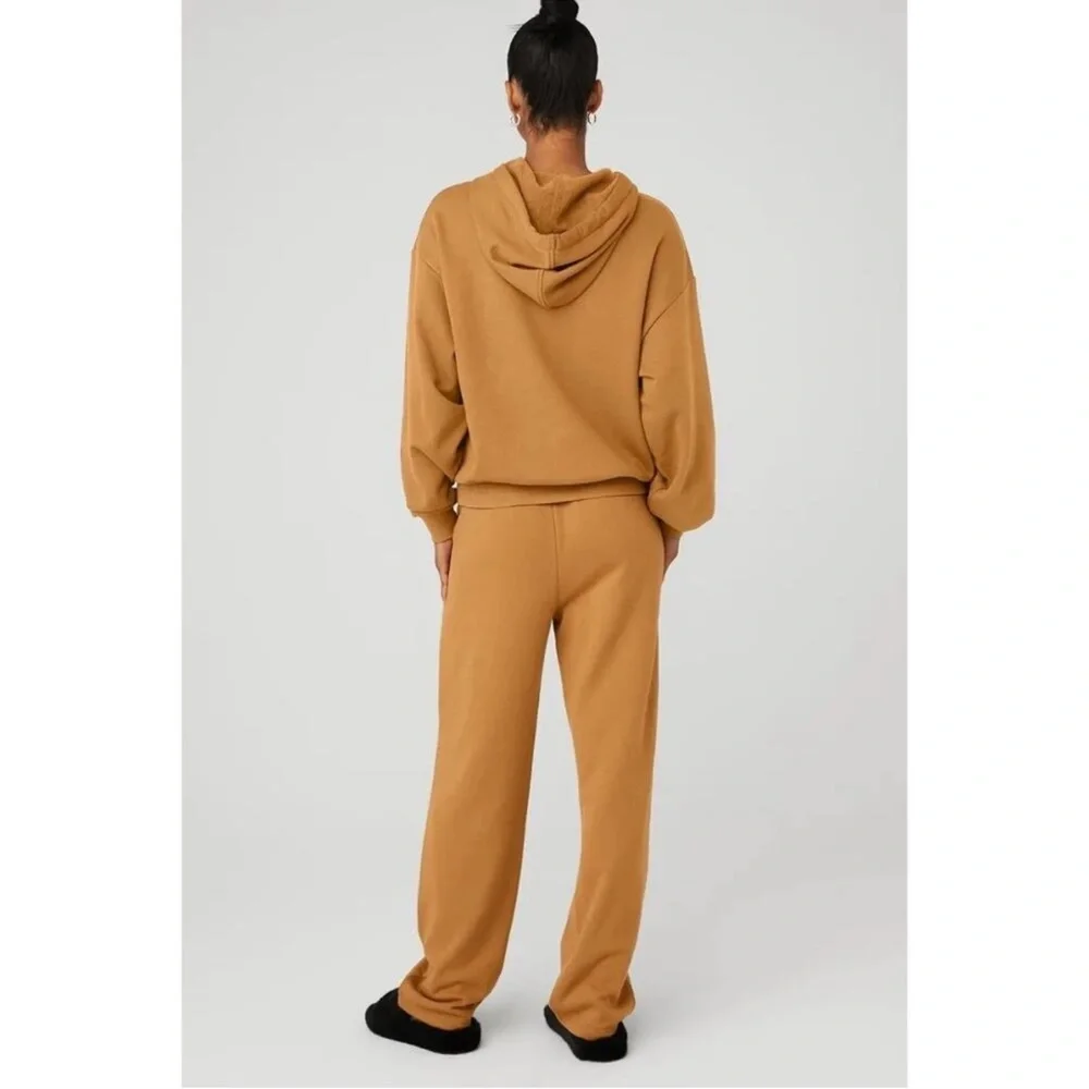 ALO Yoga Toffee Accolade Hooded Sweatshirt Medium Rare